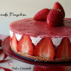 Cheesecake fragolosa - Ricetta senza cottura