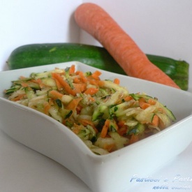 Zucchine e carote all'insalata