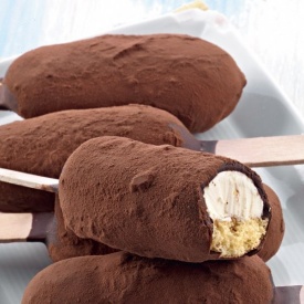  Lecca-lecca tiramisù, un dolce perfetto per chi non rinuncia al cioccolato nemmeno d’estate. 
