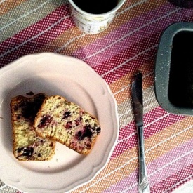 Banana and blueberry bread
