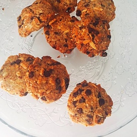 Cookies alle Nocciole Senza Burro e Uova 