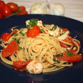 Spaghetti pomodorini e scampi