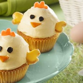  Pasqua per i bambini: muffin pulcini, per dare libero sfogo alla creatività. 