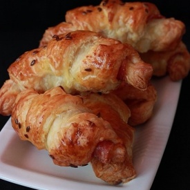 Mini Croissant di Sfoglia al Bacon