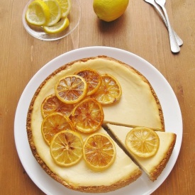 Cheesecake Profumatissima con Fettine di Limone Caramellate