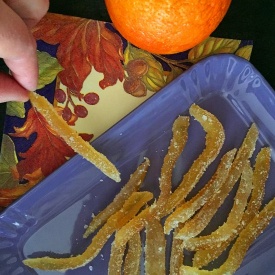 Scorzette d'arancia candite - ricetta passo passo