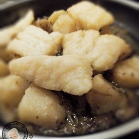 Baccalà fritto su patate e cremina di cipolle di Cannara