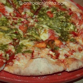 Pizza Rossa al Pesto