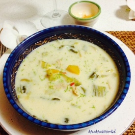 Tom Ka: Zuppa Thai di Pollo e Latte di Cocco